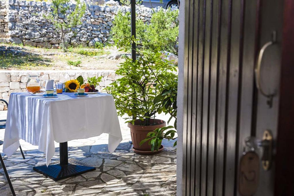 B&B Pozzo Di Luce (Adults Only) 莫诺波利 外观 照片