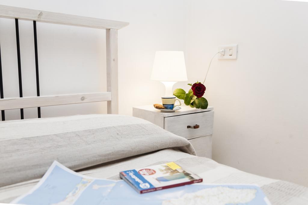 B&B Pozzo Di Luce (Adults Only) 莫诺波利 外观 照片